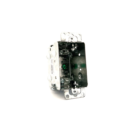 1104L Gangable Fclip Box